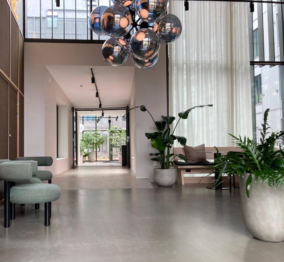 Unity Malmoe - A Studio Hotel Malmö Exterior foto
